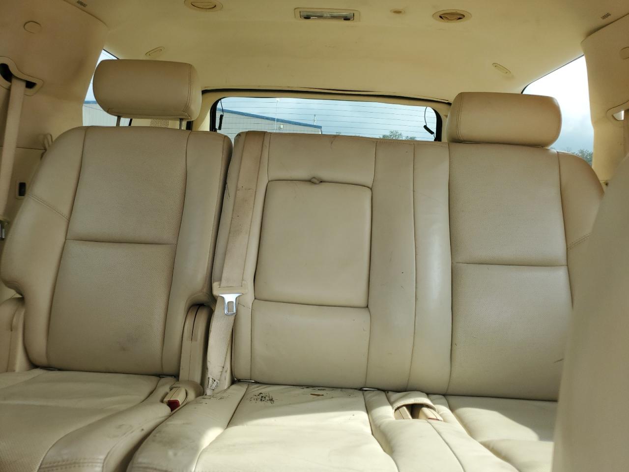 2008 Cadillac Escalade Luxury VIN: 1GYFK63898R215337 Lot: 68522925