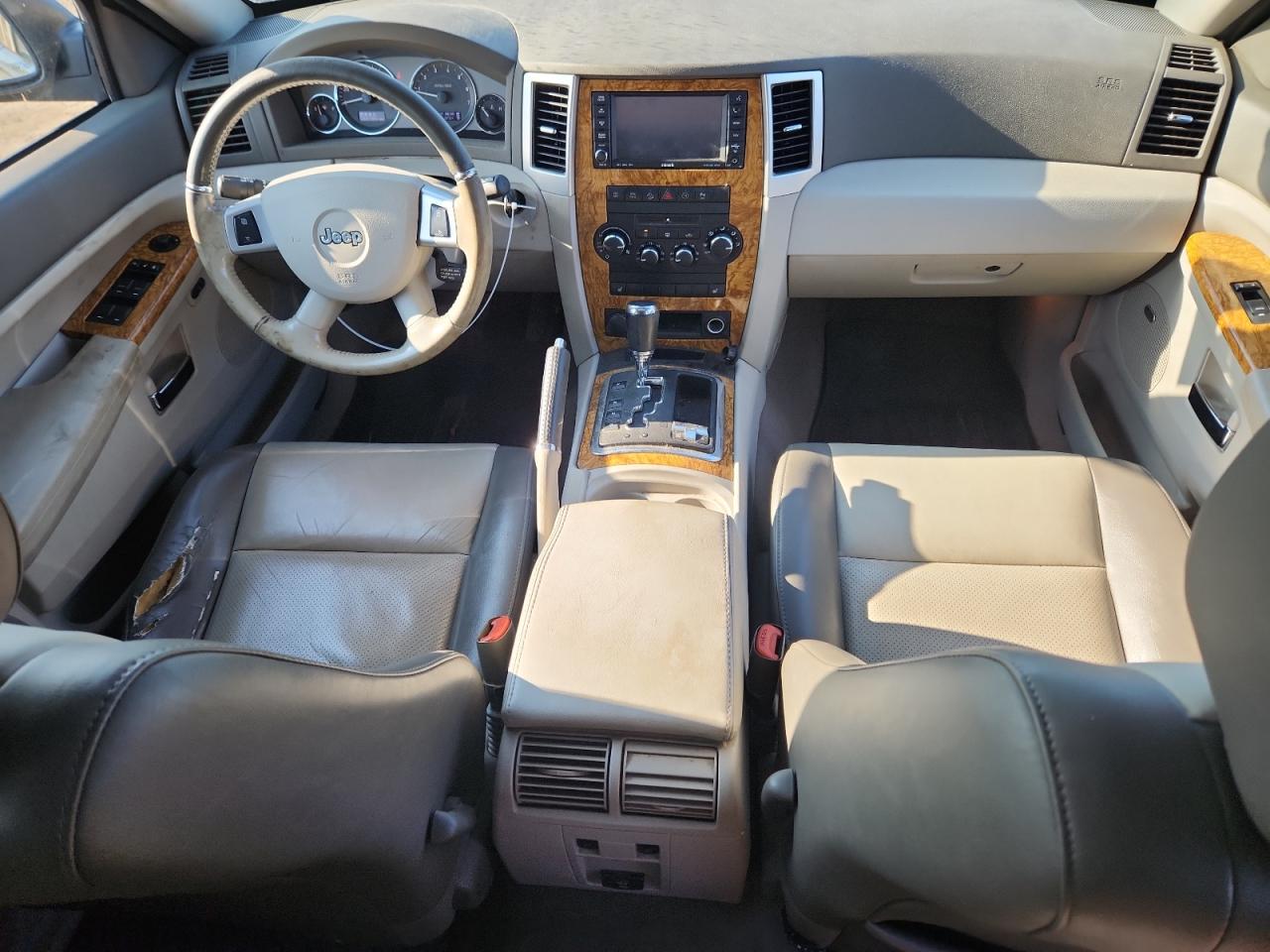 1J8HR58NX8C228581 2008 Jeep Grand Cherokee Limited