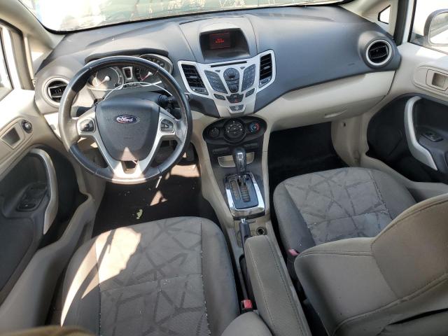  FORD FIESTA 2013 Biały