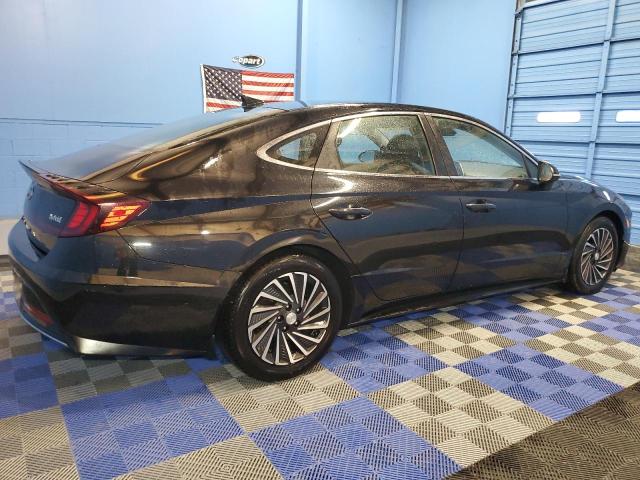  HYUNDAI SONATA 2022 Черный