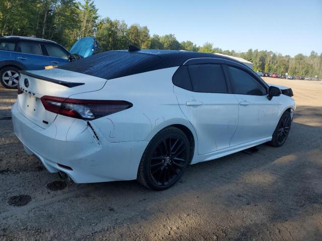  TOYOTA CAMRY 2021 Белы