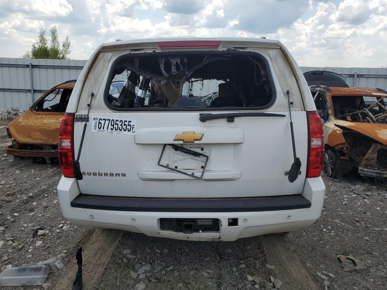 2012 Chevrolet Suburban K1500 Lt VIN: 1GNSKJE79CR107702 Lot: 67795355