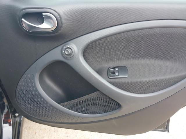 2020 SMART EQ FORFOUR