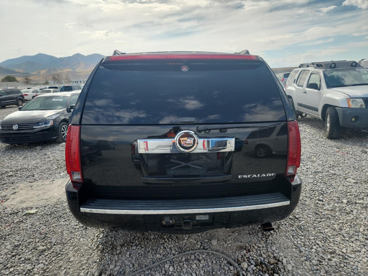 2007 Cadillac Escalade Luxury VIN: 1GYFK63877R133797 Lot: 70394795