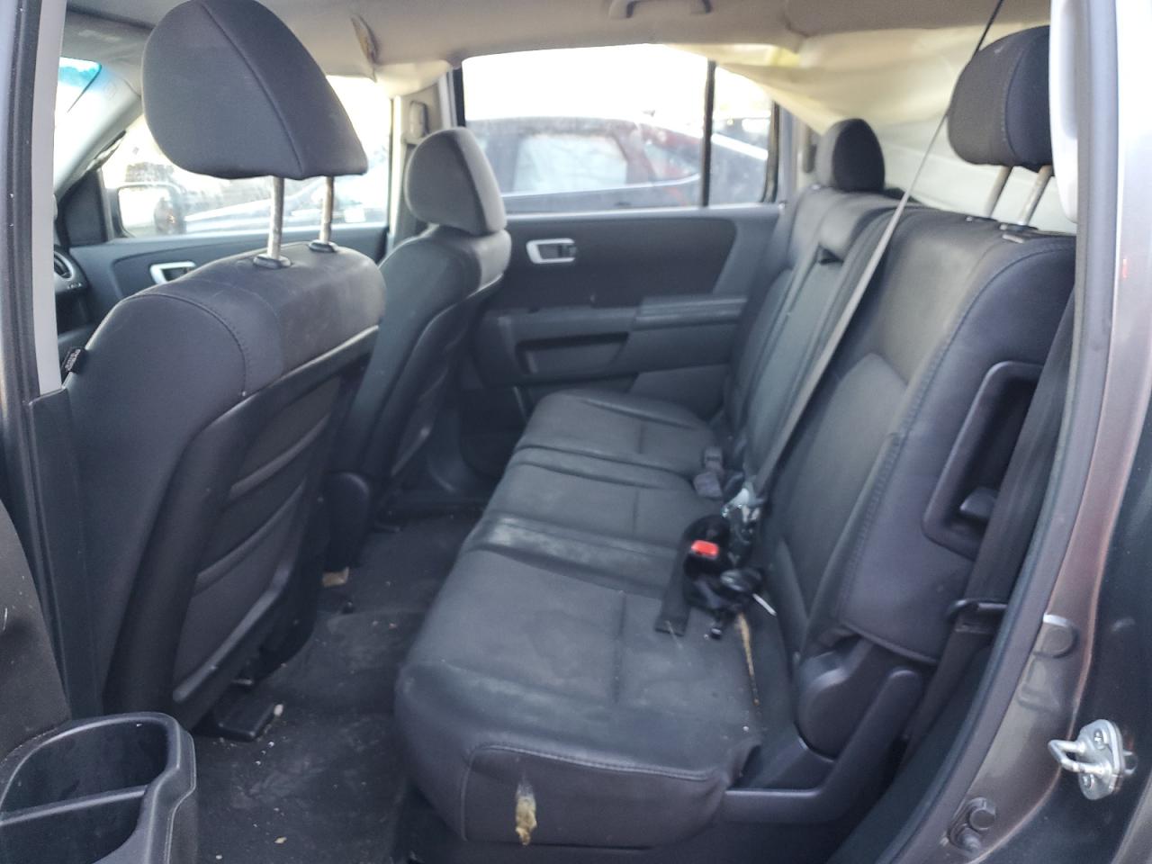 2011 Honda Pilot Lx VIN: 5FNYF4H24BB031416 Lot: 70064575