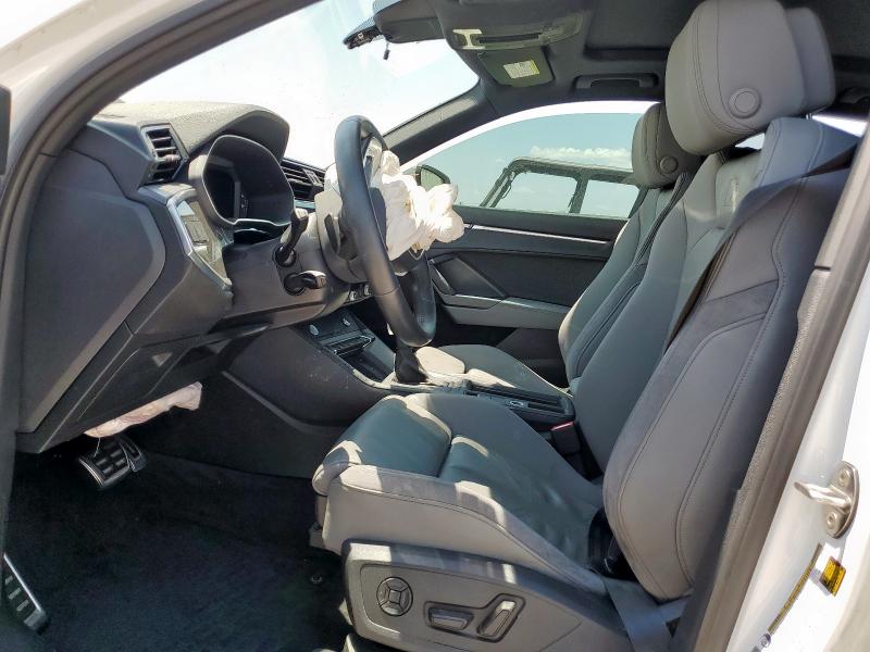  AUDI Q3 2020 Белы