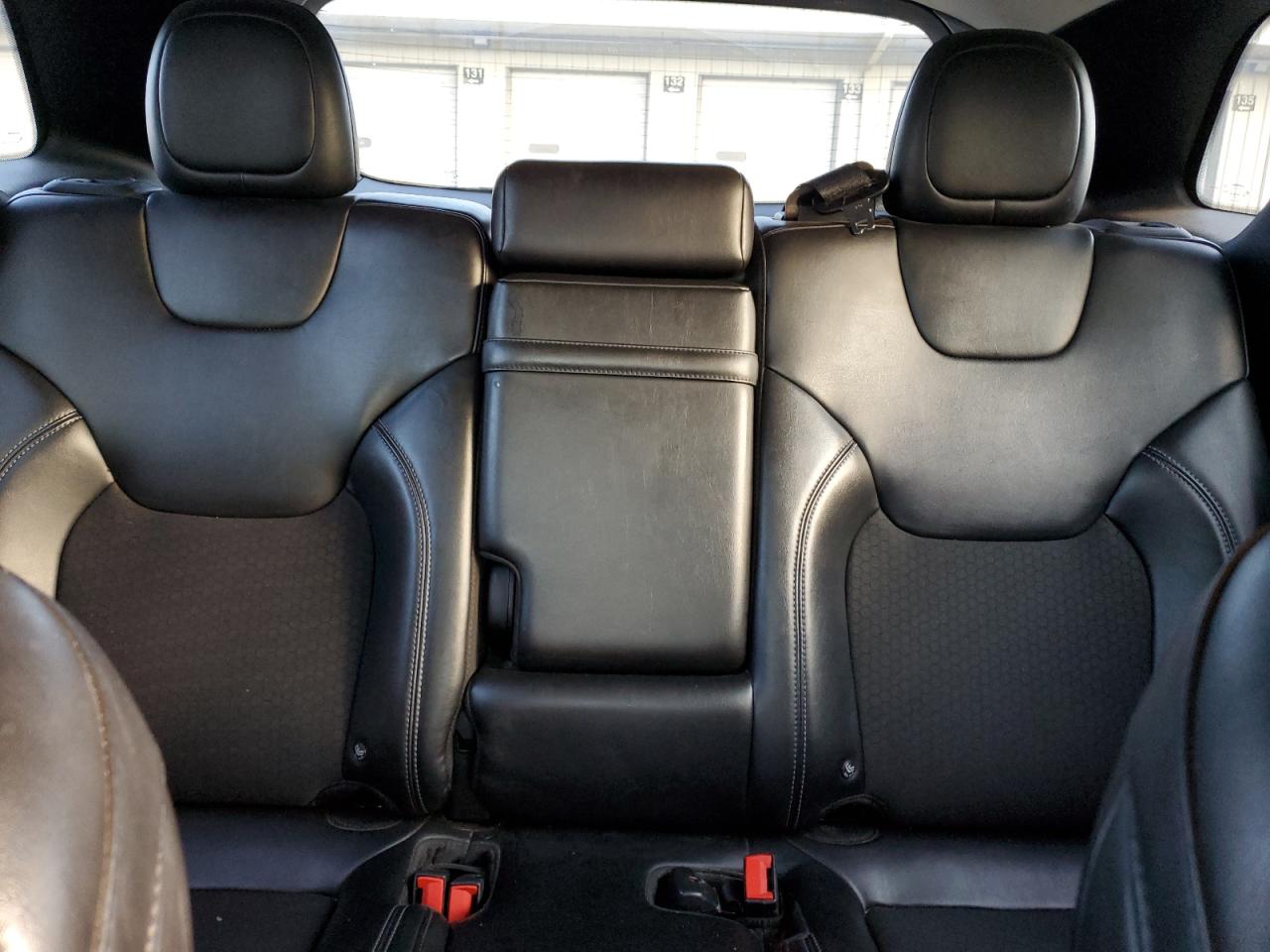 2019 Jeep Cherokee Latitude Plus VIN: 1C4PJLLB1KD128897 Lot: 67971325