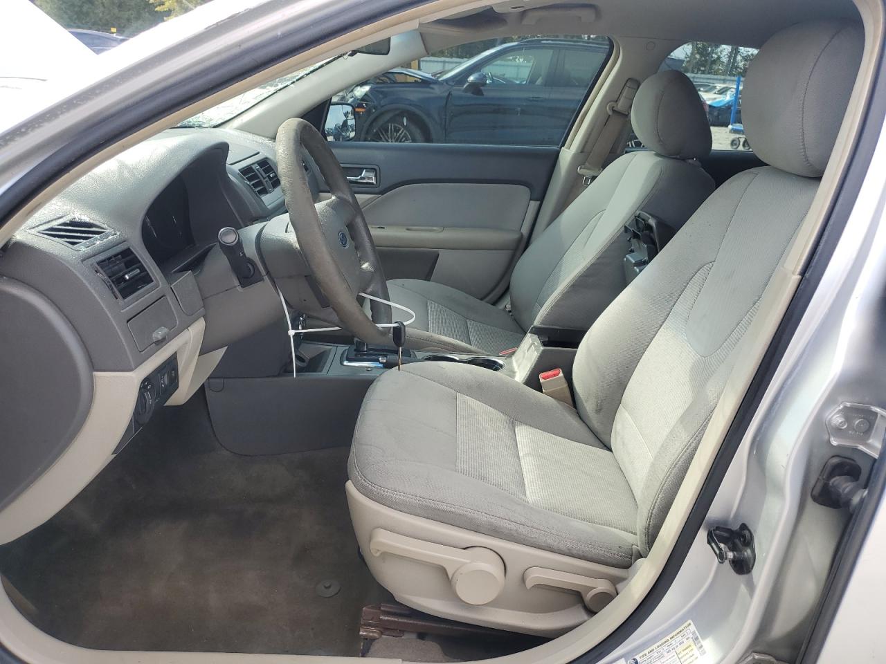 2012 Ford Fusion S VIN: 3FAHP0GAXCR270957 Lot: 68537495