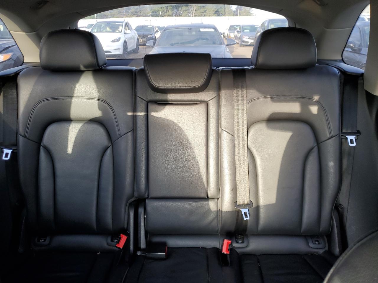 2012 Audi Q5 Premium Plus VIN: WA1LFCFP8CA107744 Lot: 69204185