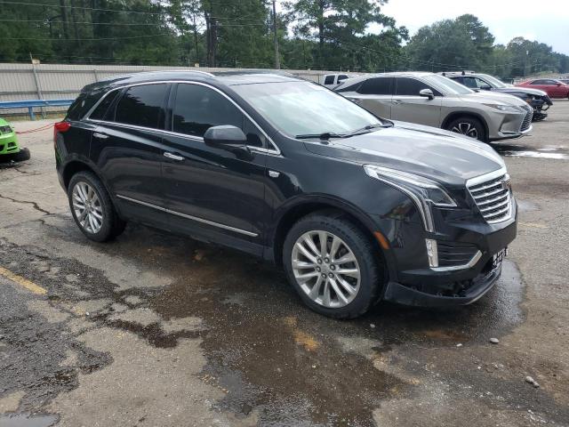  CADILLAC XT5 2017 Черный