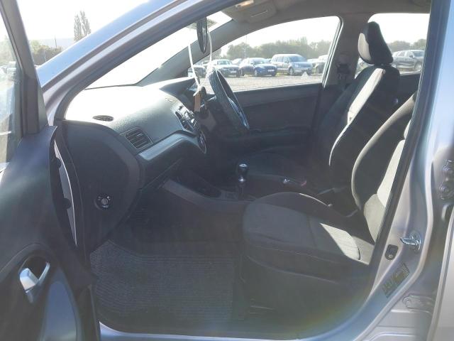 2011 KIA PICANTO 2