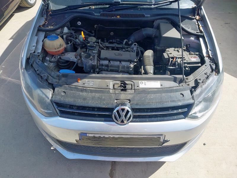 2010 VOLKSWAGEN POLO S 70 