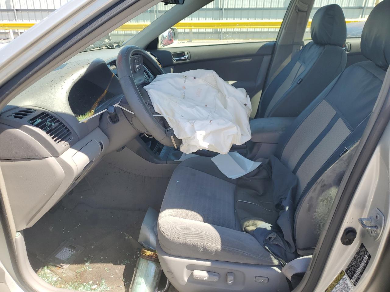 2005 Toyota Camry Le VIN: 4T1BE32K45U514309 Lot: 70443685