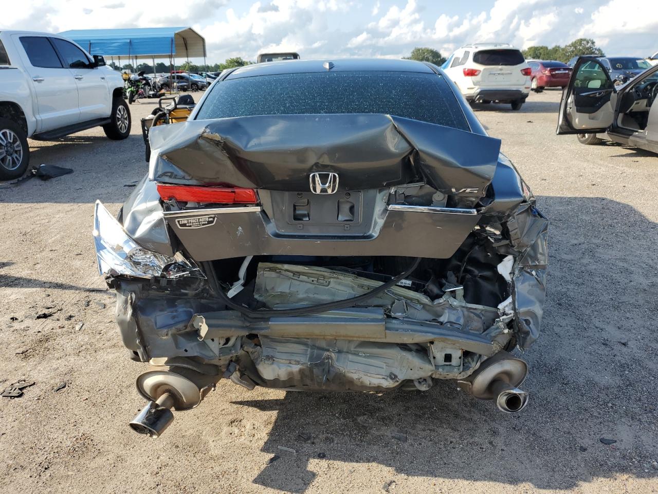 2011 Honda Accord Exl VIN: 1HGCP3F88BA017408 Lot: 67631295