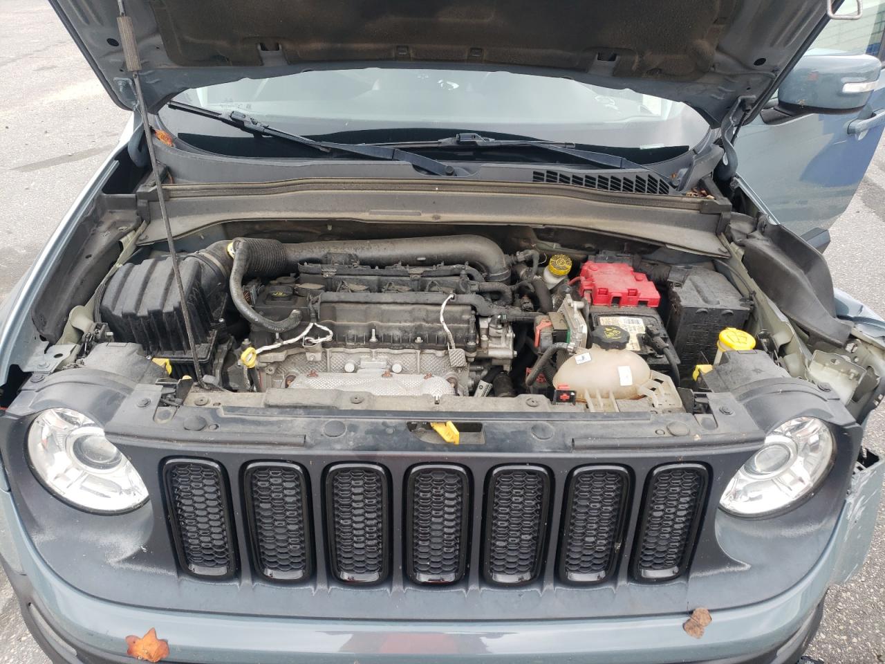 2018 Jeep Renegade Latitude VIN: ZACCJBBB9JPH05640 Lot: 67324125