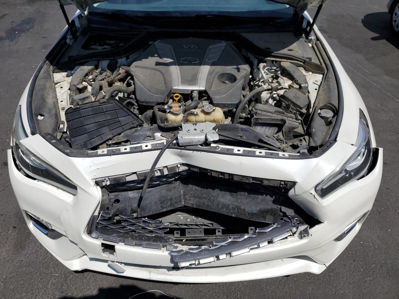 2018 Infiniti Q50 Luxe VIN: JN1EV7AP2JM366700 Lot: 70260855