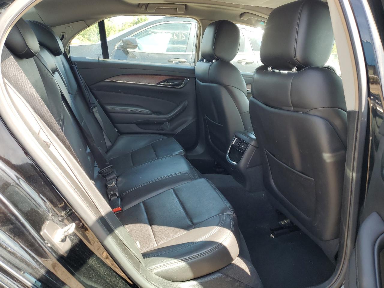 2017 Cadillac Cts Luxury VIN: 1G6AR5SX8H0110892 Lot: 70755635