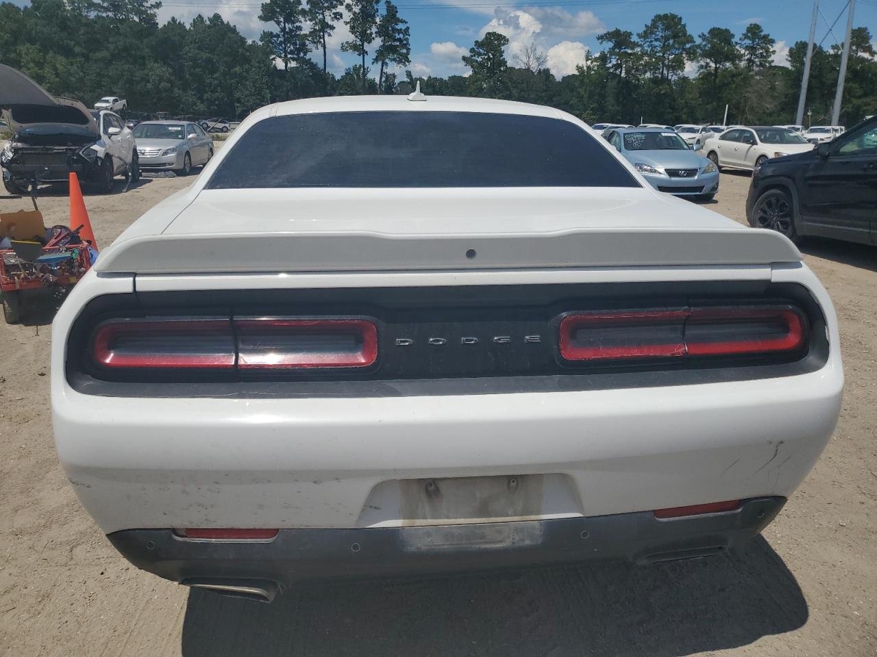 2018 Dodge Challenger Sxt VIN: 2C3CDZAG6JH258610 Lot: 68505065
