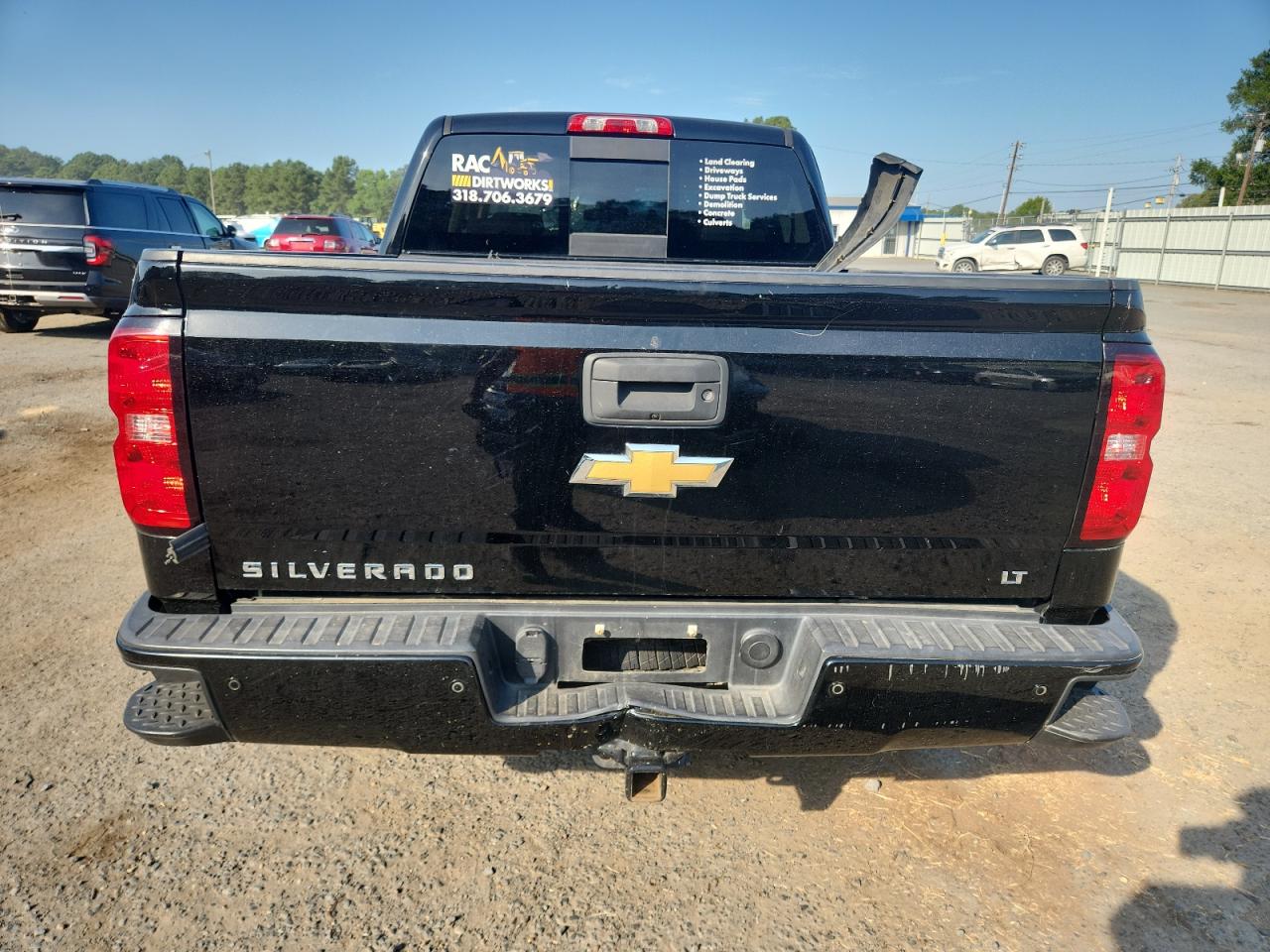 2017 Chevrolet Silverado K1500 Lt VIN: 3GCUKREC6HG192230 Lot: 70720235