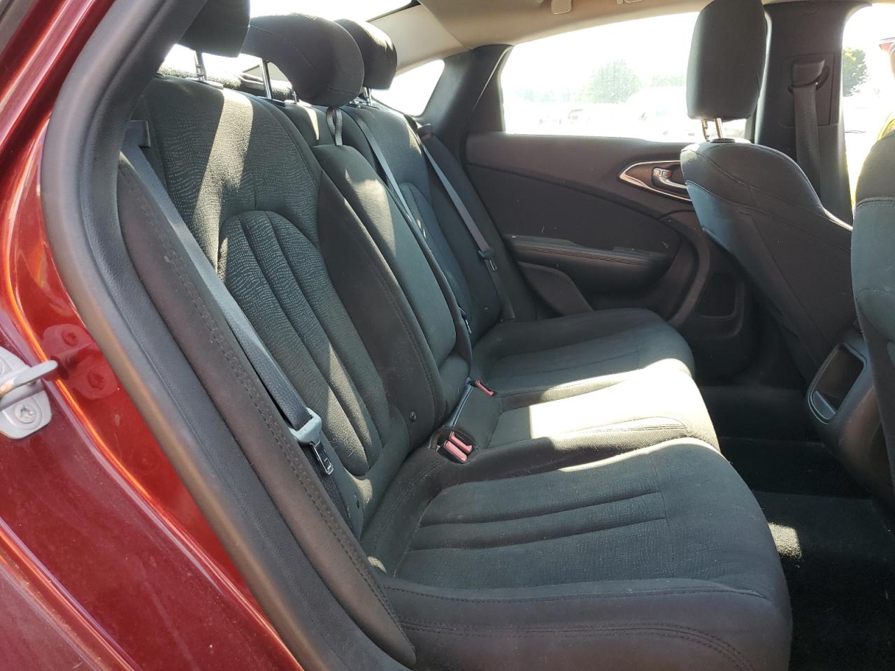 2016 Chrysler 200 Limited VIN: 1C3CCCABXGN116247 Lot: 69094895