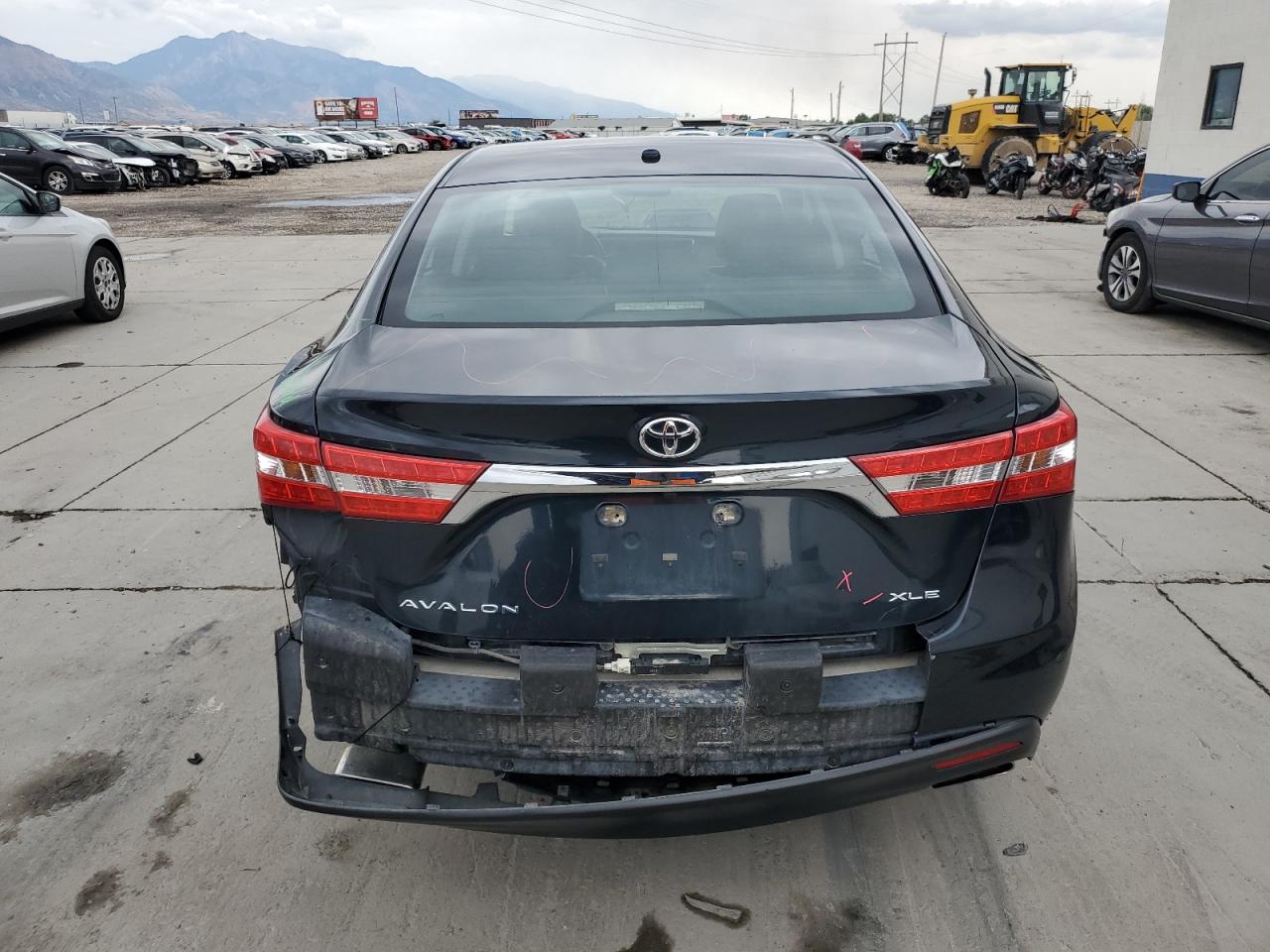 2015 Toyota Avalon Xle VIN: 4T1BK1EB2FU157058 Lot: 70703625