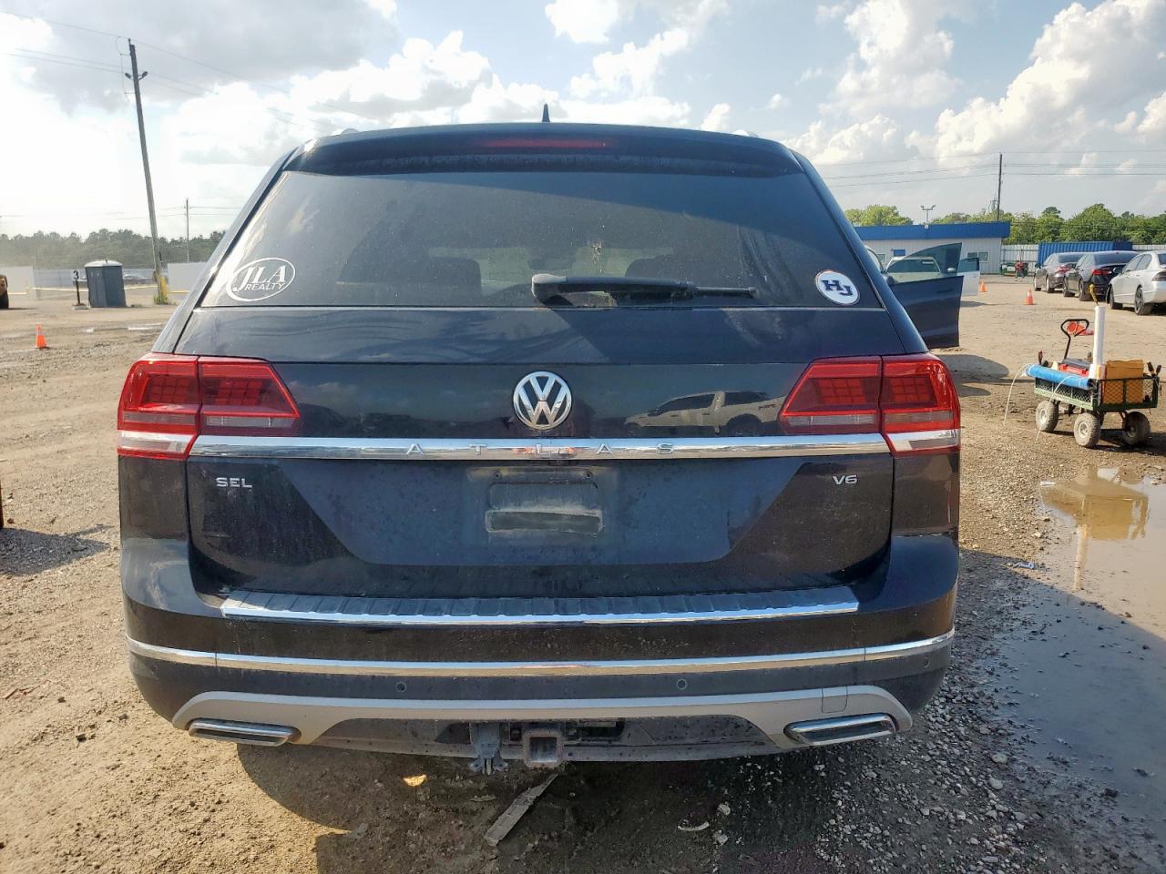2019 Volkswagen Atlas Sel VIN: 1V2ER2CA7KC573098 Lot: 70845925