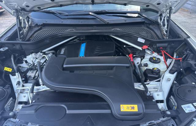 Parquets BMW X5 2016 Biały
