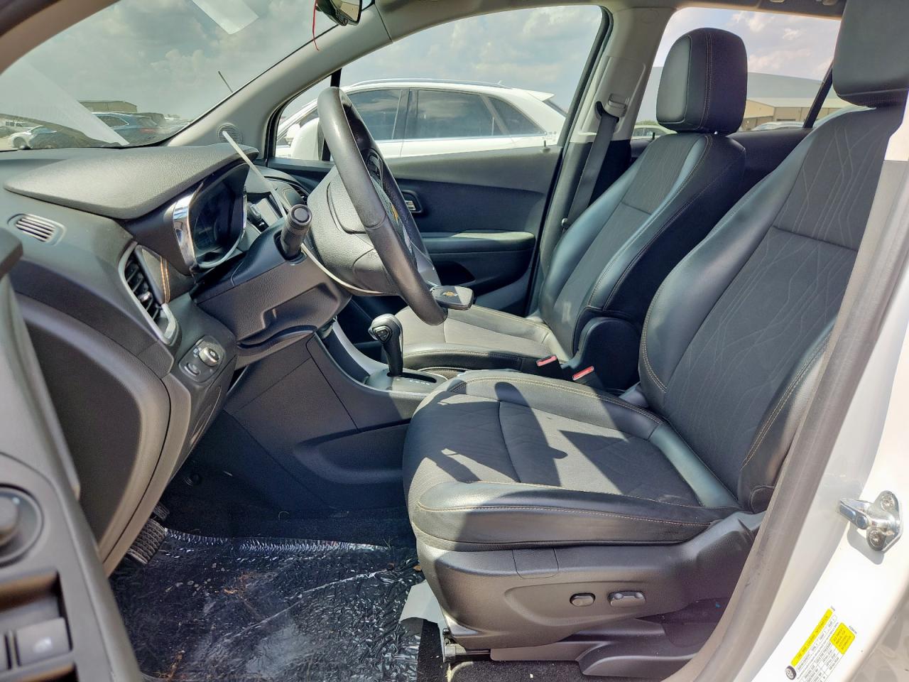 2021 Chevrolet Trax 1Lt VIN: KL7CJLSB1MB347063 Lot: 69082355