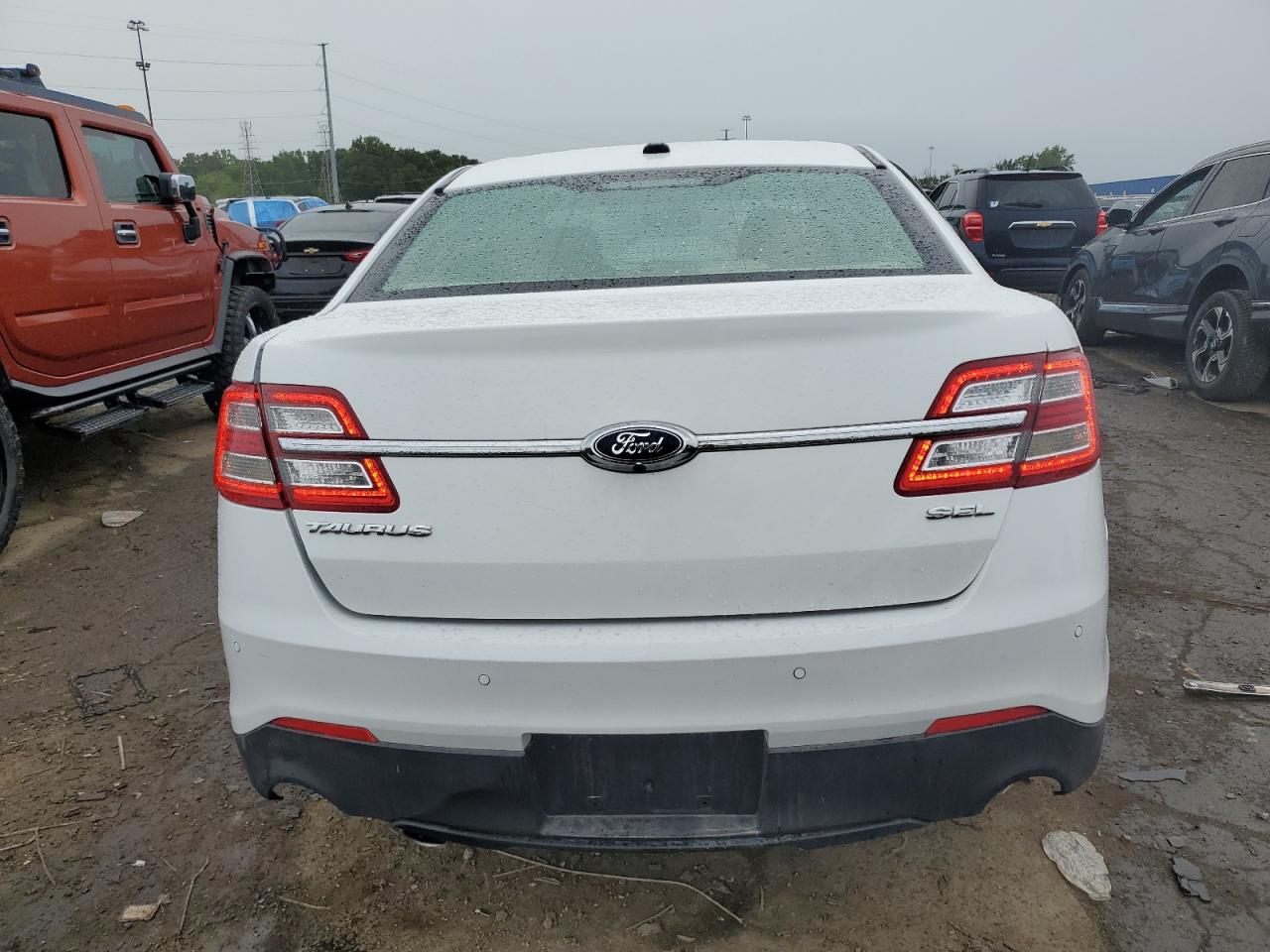 2018 Ford Taurus Sel VIN: 1FAHP2E88JG114254 Lot: 69257025