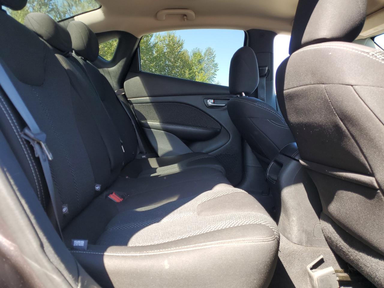 2015 Dodge Dart Sxt VIN: 1C3CDFBB2FD128846 Lot: 68211485