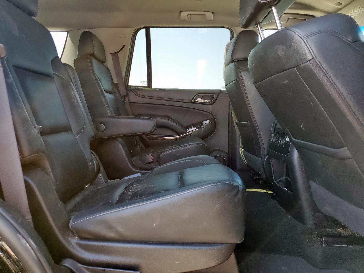 2017 Chevrolet Tahoe C1500 Lt VIN: 1GNSCBKC5HR376503 Lot: 68554795