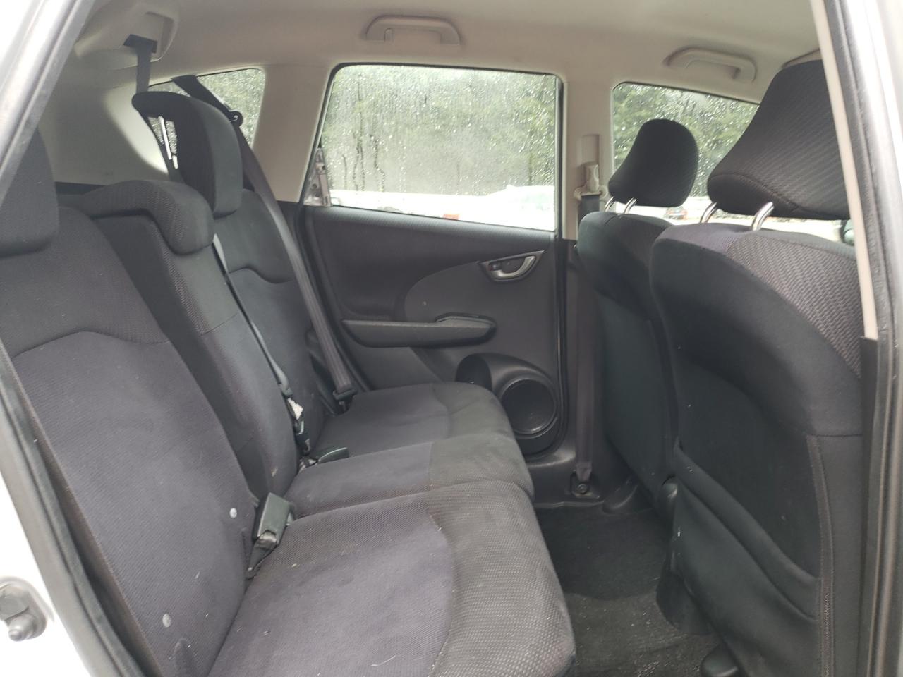 2012 Honda Fit Sport VIN: JHMGE8H52CC006883 Lot: 68503405