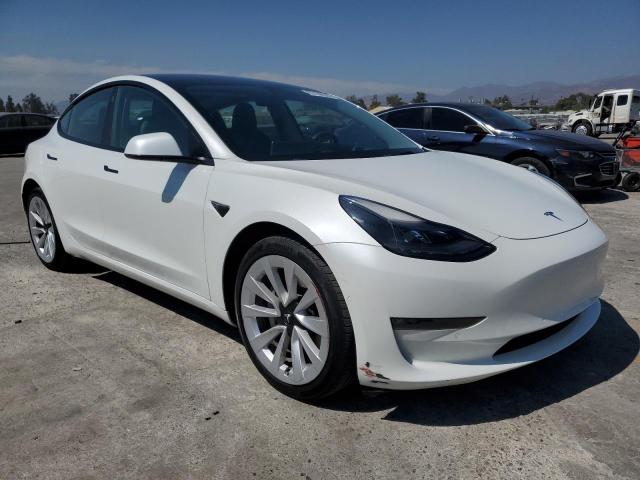  TESLA MODEL 3 2022 Biały