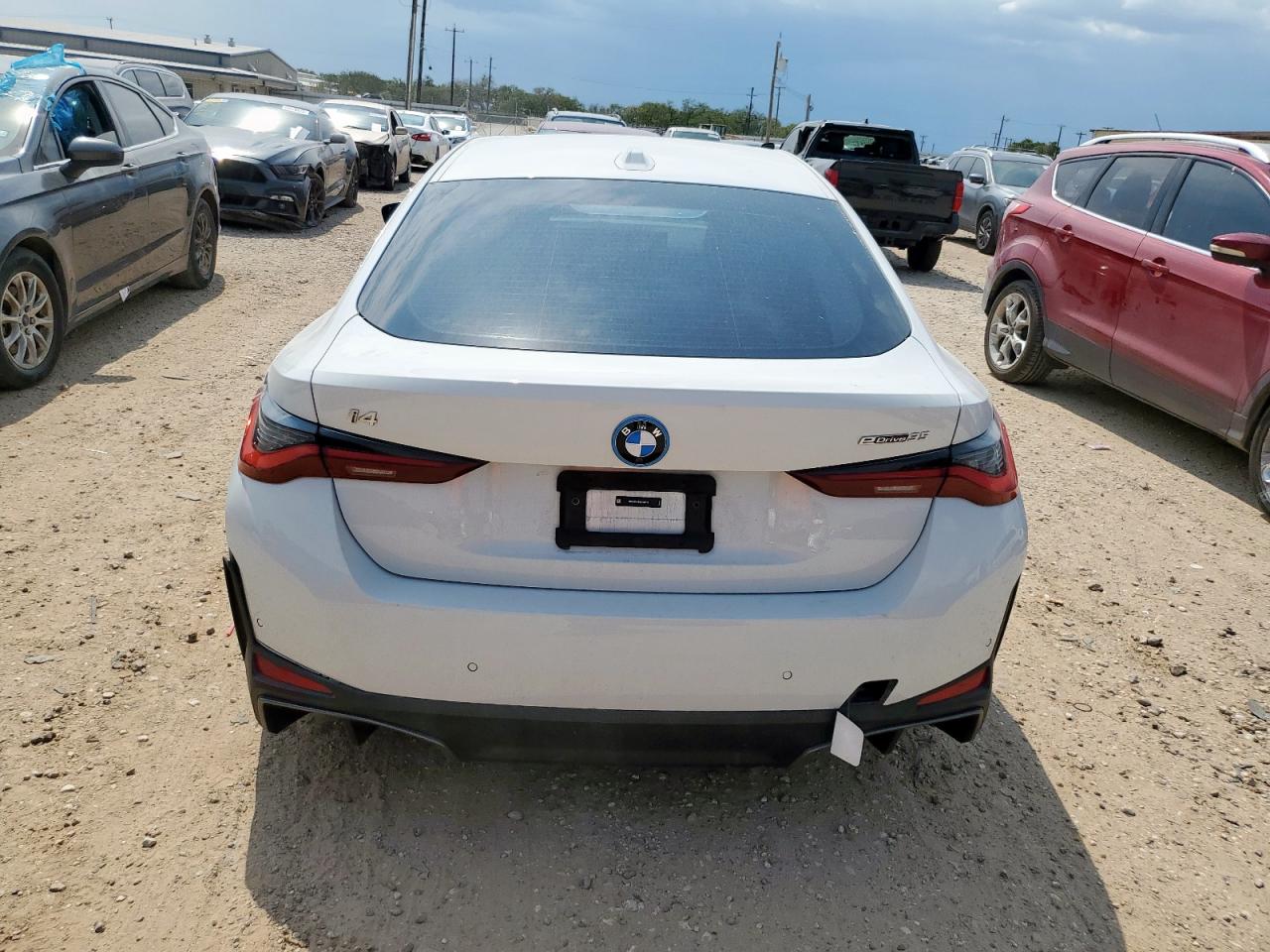 2024 BMW I4 Edrive 35 VIN: WBY43AW01RFT04212 Lot: 68788195