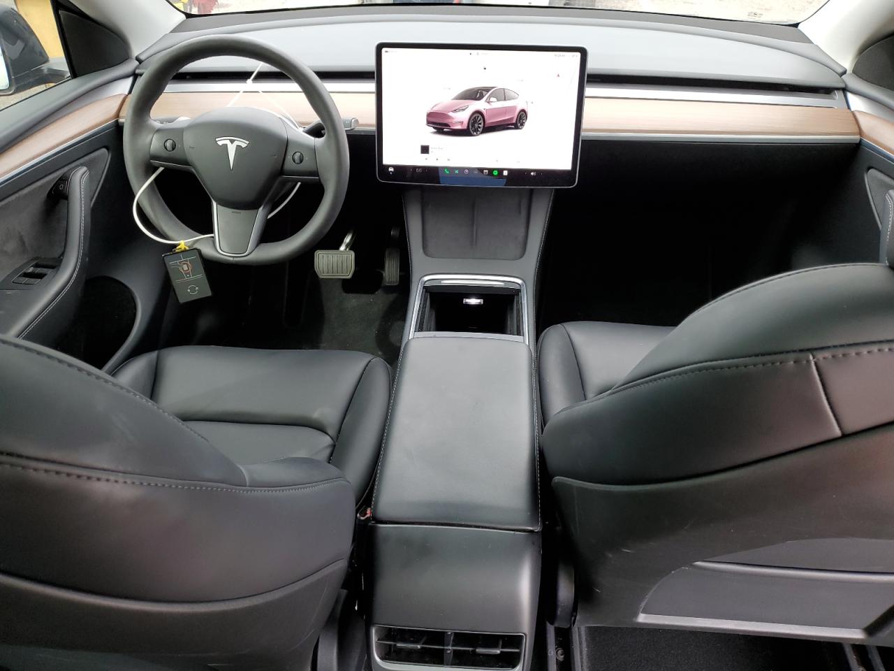 2024 Tesla Model Y VIN: 7SAYGDED1RF112535 Lot: 70927405