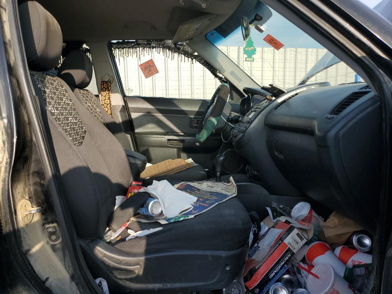 2010 Kia Soul + VIN: KNDJT2A24A7142173 Lot: 69048255