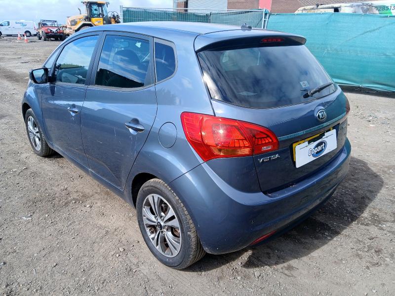 2015 KIA VENGA 3