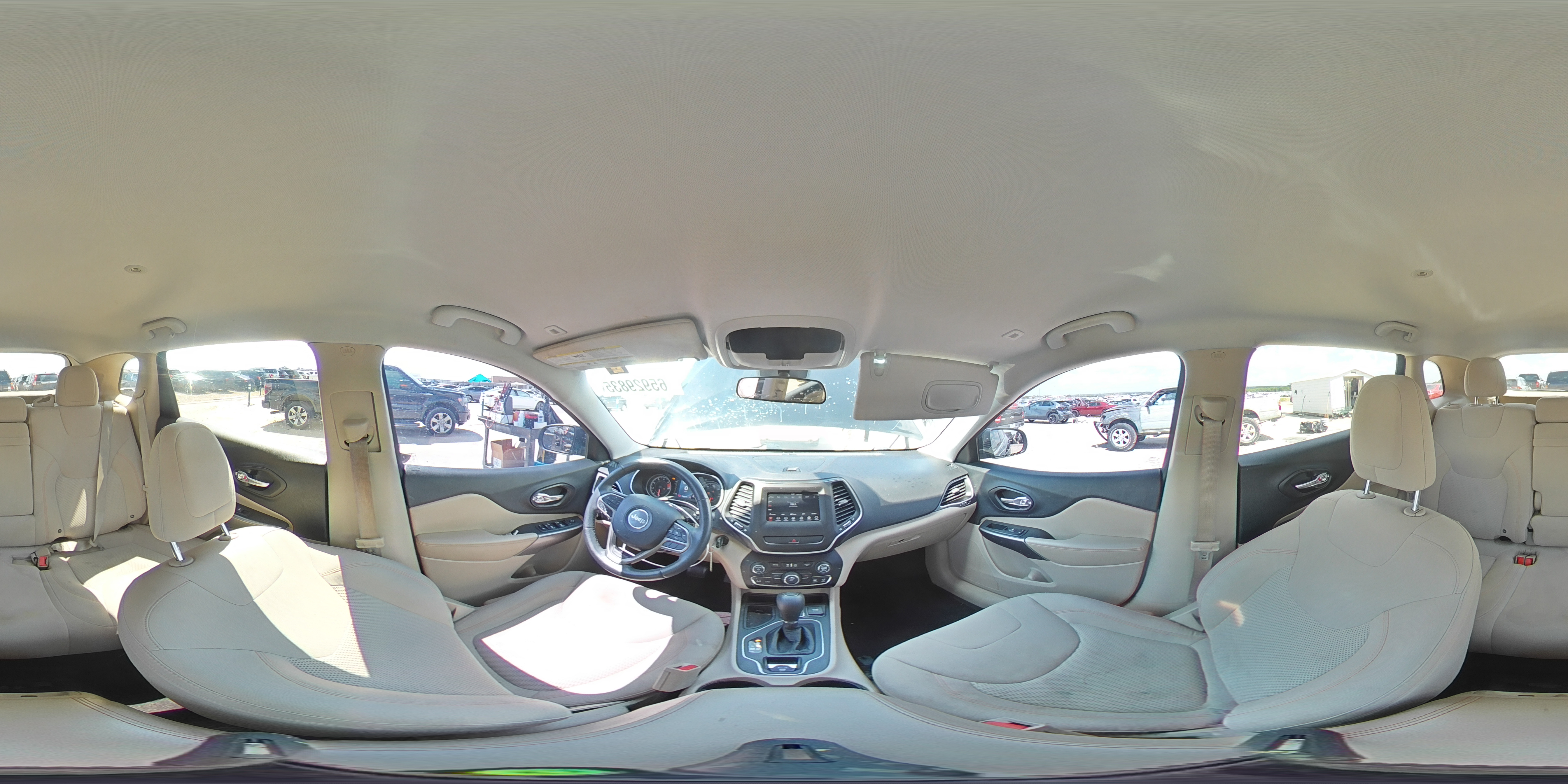 2019 Jeep Cherokee Latitude VIN: 1C4PJLCB9KD108977 Lot: 65929835