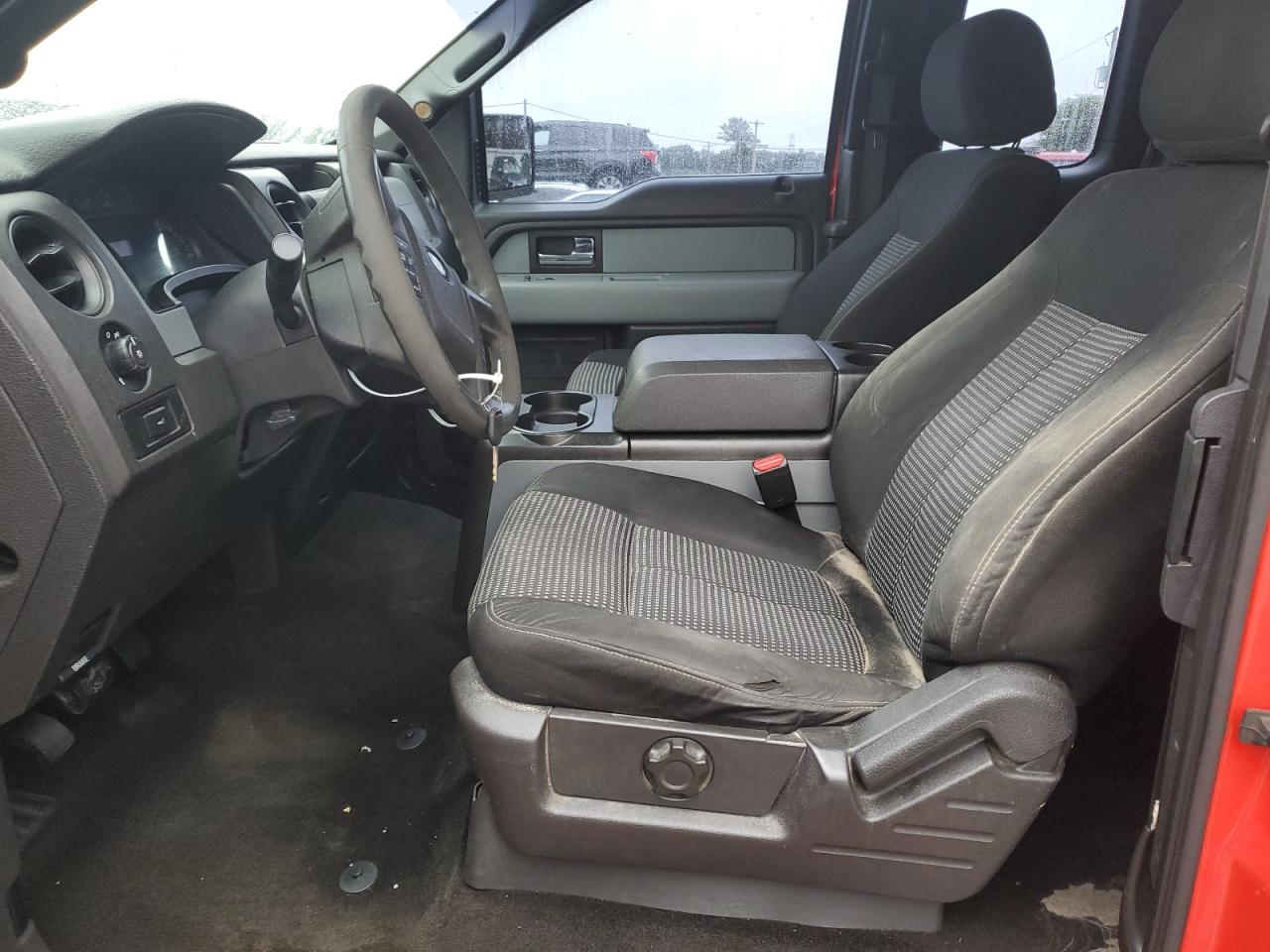 2014 Ford F150 Super Cab VIN: 1FTFX1EF4EFC04135 Lot: 69949475