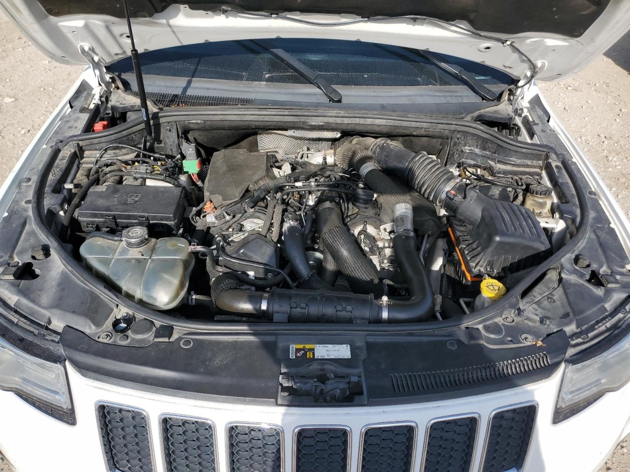 2015 Jeep Grand Cherokee Overland VIN: 1C4RJFCM3FC243590 Lot: 71129185