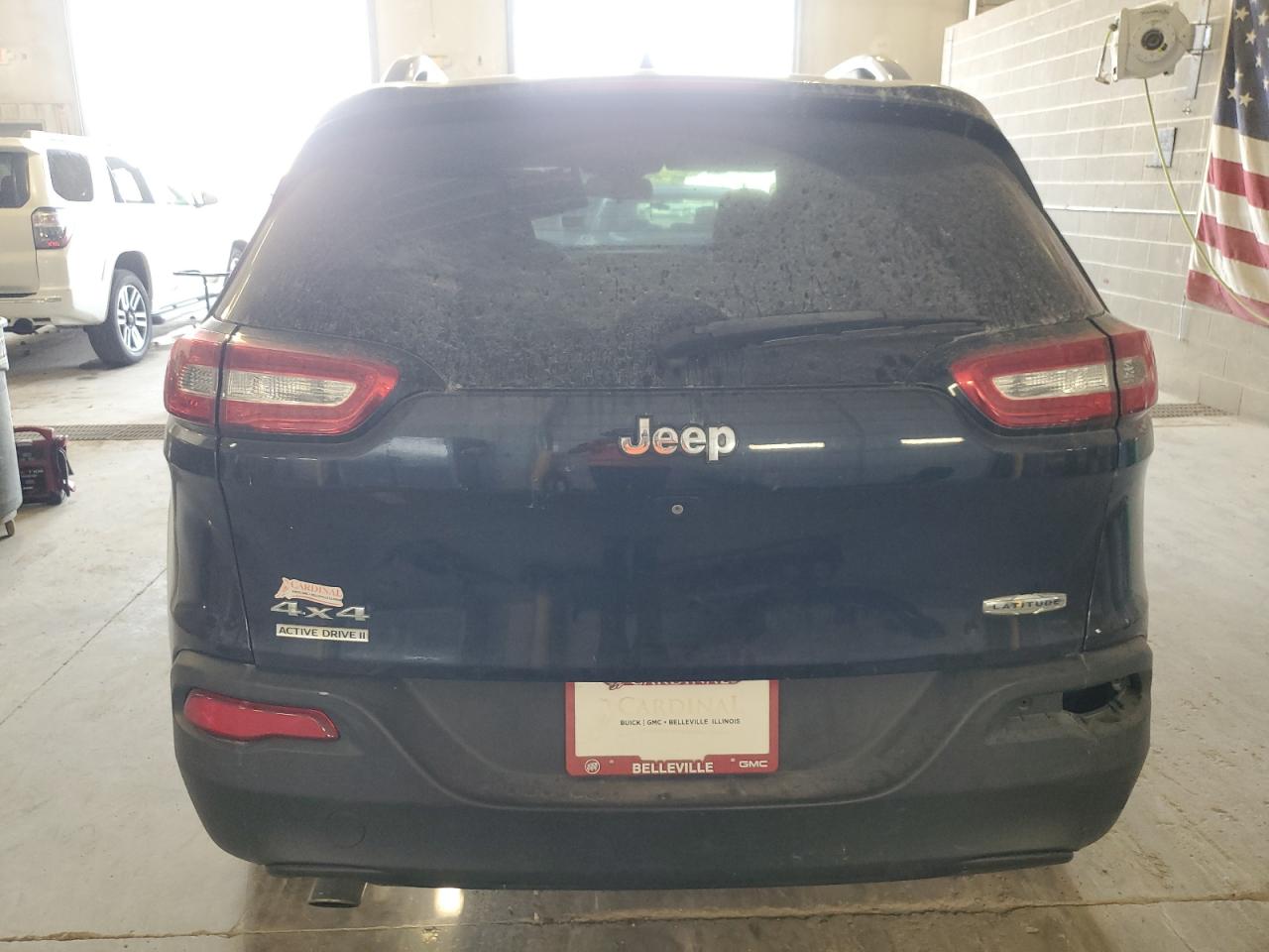 2015 Jeep Cherokee Latitude VIN: 1C4PJMCB6FW583826 Lot: 68145055