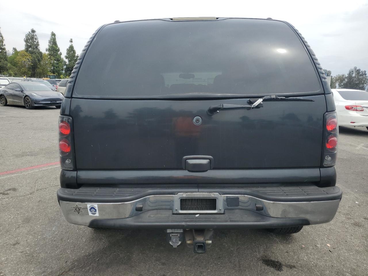 2004 Chevrolet Tahoe C1500 VIN: 1GNEC13T74R276242 Lot: 70556415