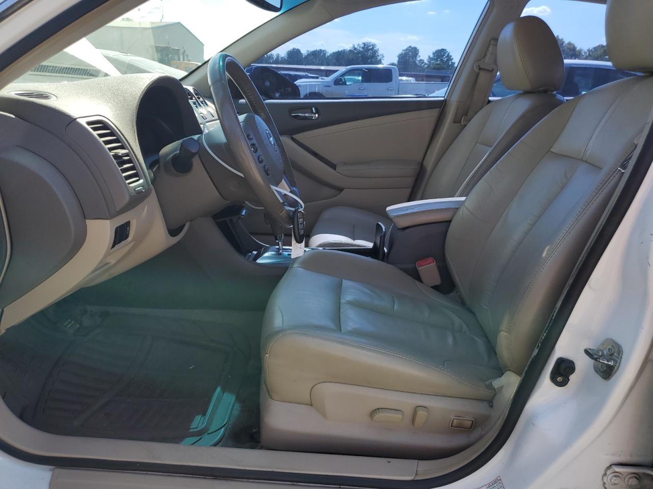 2011 Nissan Altima Base VIN: 1N4AL2AP5BN420092 Lot: 69803505