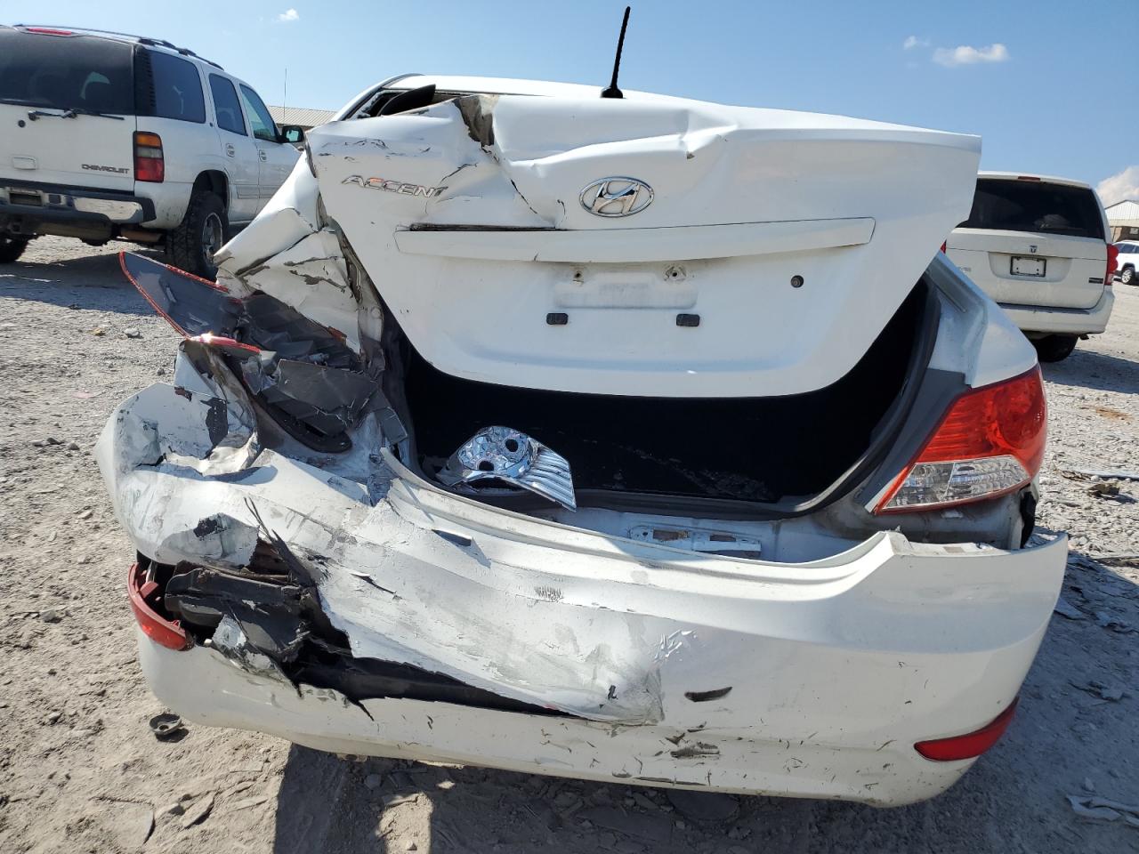 2014 Hyundai Accent Gls VIN: KMHCT4AE4EU686898 Lot: 69300245