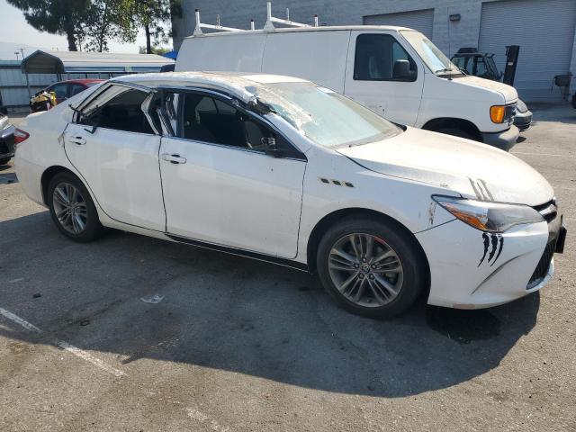  TOYOTA CAMRY 2015 White