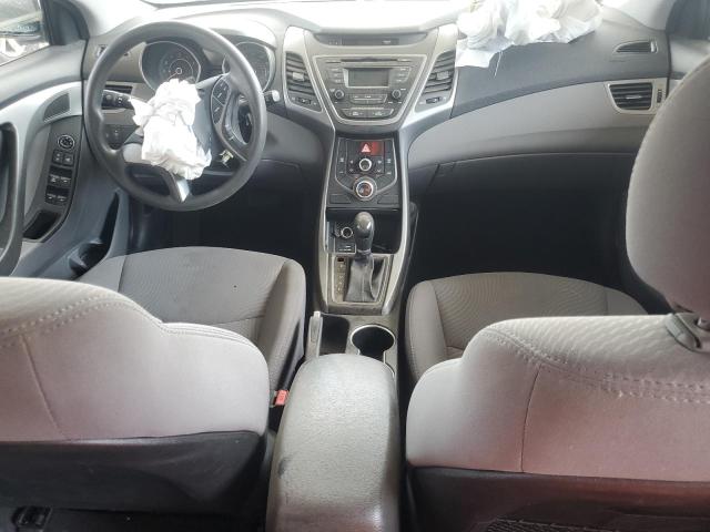  HYUNDAI ELANTRA 2016 Белы