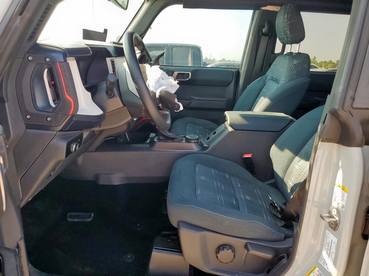 2024 Ford Bronco Heritage VIN: 1FMEE4DP6RLA16779 Lot: 70596735