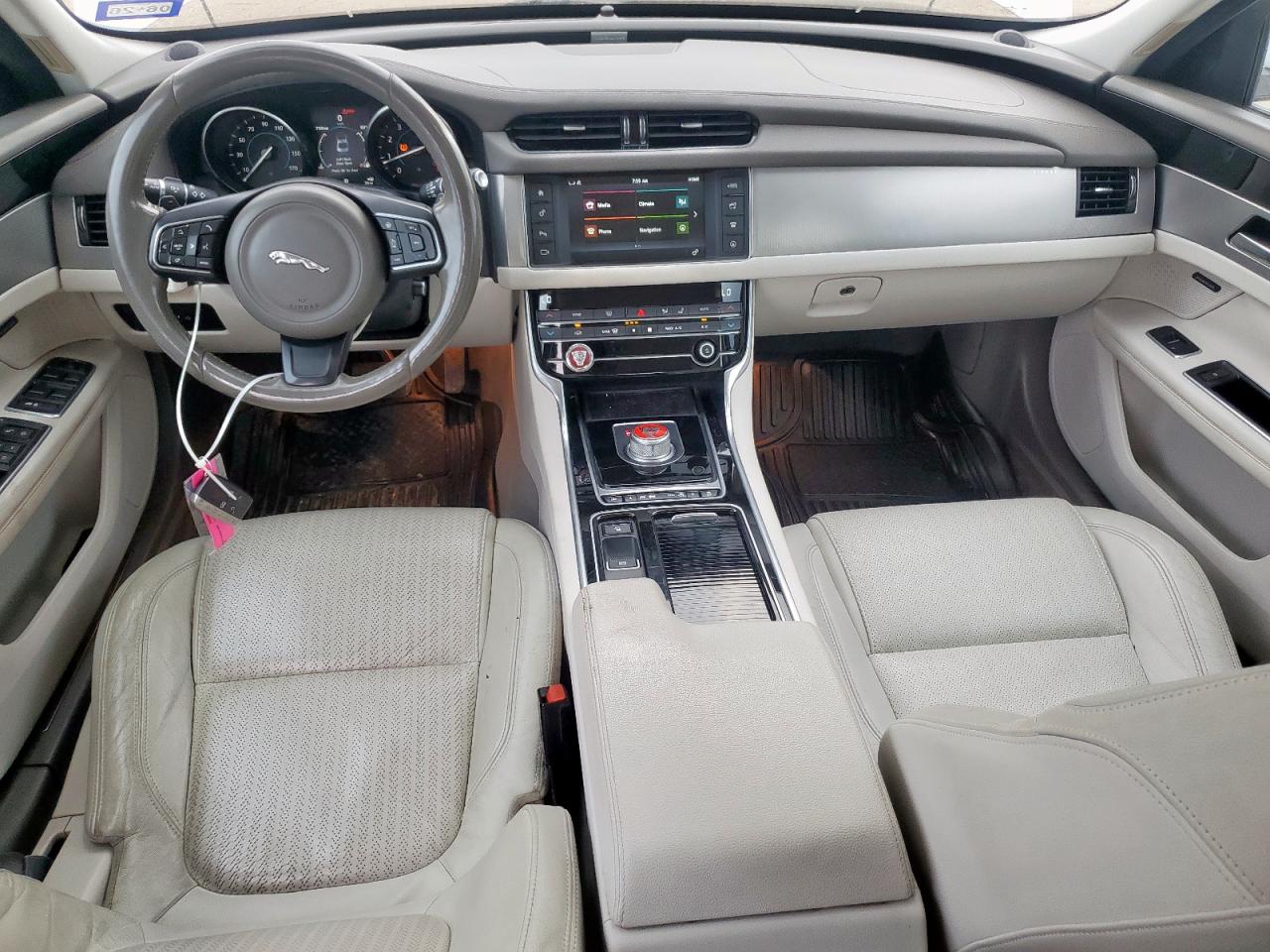 2016 Jaguar Xf Prestige VIN: SAJBE4BV9GCY02597 Lot: 69986905