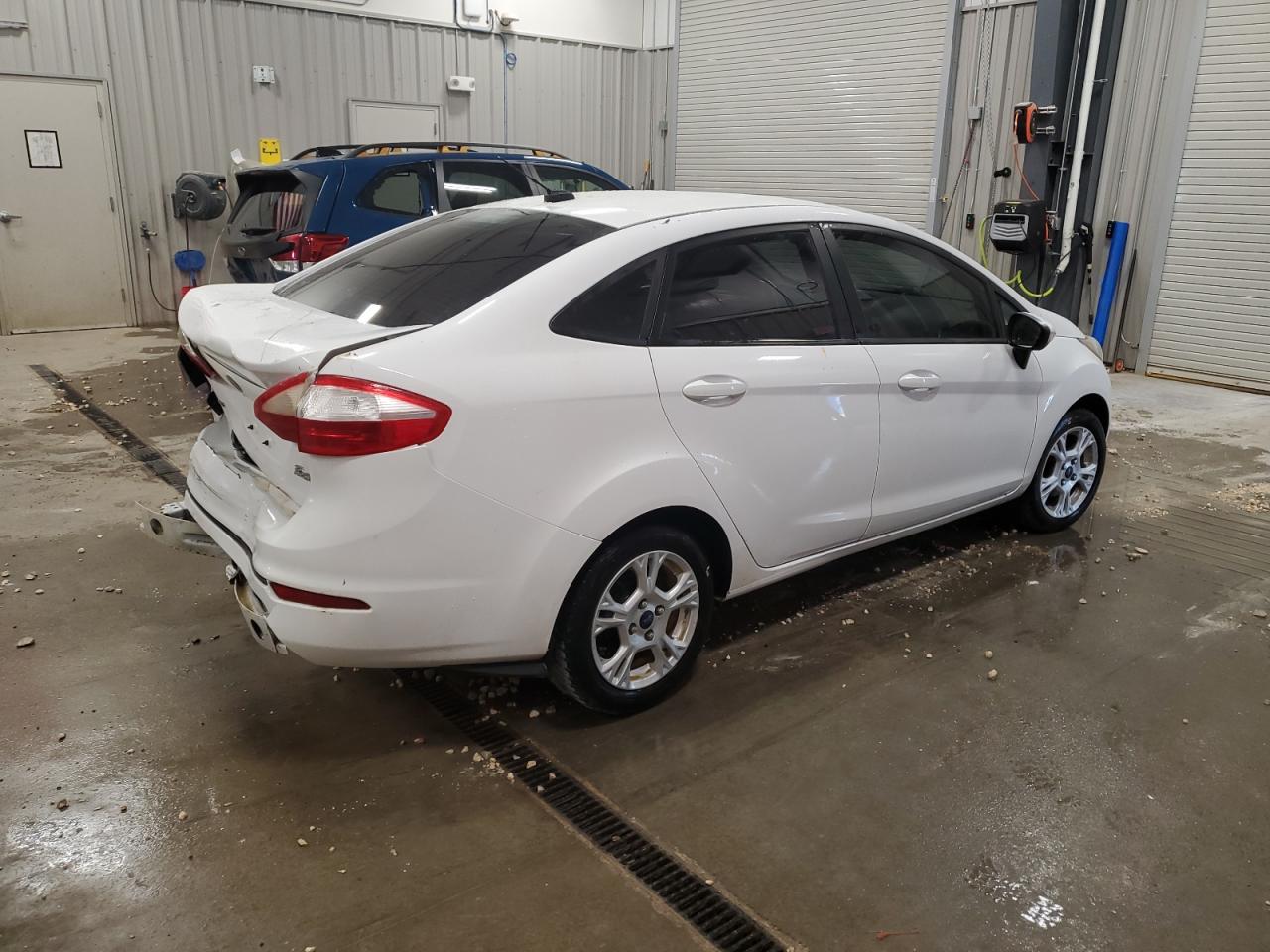 2015 Ford Fiesta Se white sedan gas 3FADP4BJ5FM118020 photo #4