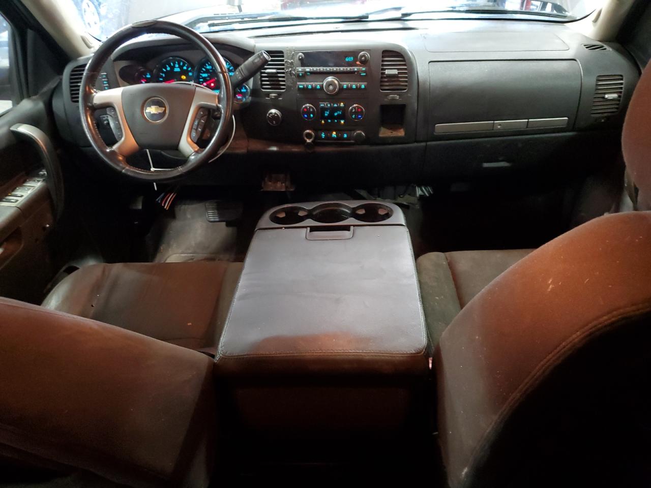 2011 Chevrolet Silverado K1500 Lt VIN: 1GCRKSE38BZ354945 Lot: 70200665